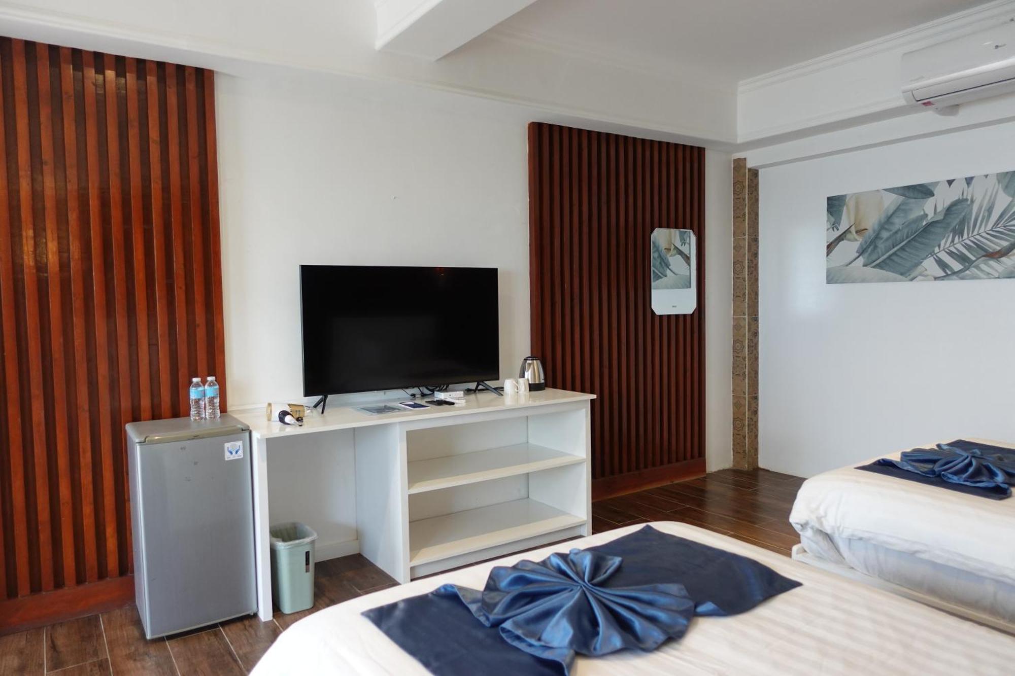 Bolabog Beach Resort Balabag  Экстерьер фото